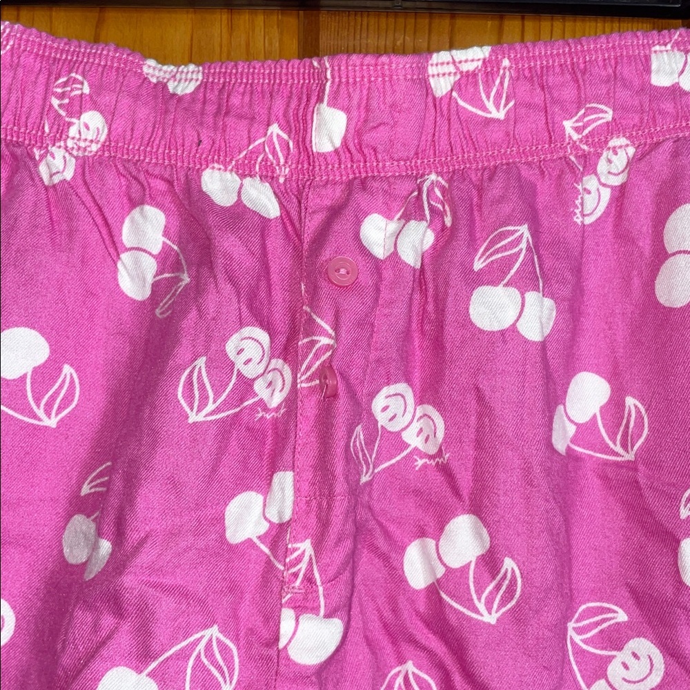 Pink Victoria’s Secret Cherry Print Women's Shorts size XS smiley shorts lounge - Picture 2 of 4